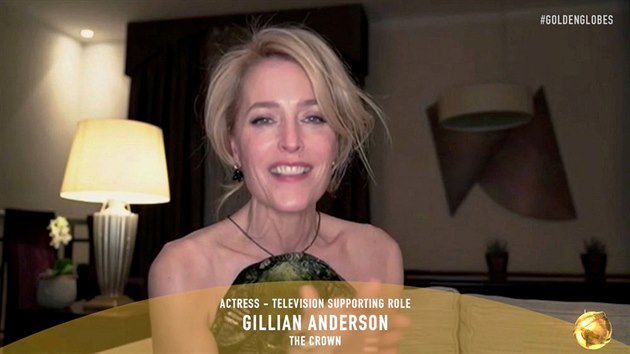 Gillian Andersonová získala Zlatý glóbus za ztvárnění Margareth Thatcherové v seriálu Koruna (28. února 2021).