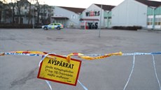 védská policie vyetuje místo inu ve mst Vetlanda, kde neznámý útoník...