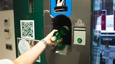 Zálohový automat na PET láhve