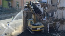 Demolice domu v Olomouci na Rooseveltov ulici, který stojí v cest nové...