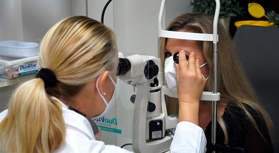 Prodleva operací očí může negativně ovlivnit i proces hojení. (19. březen 2021)