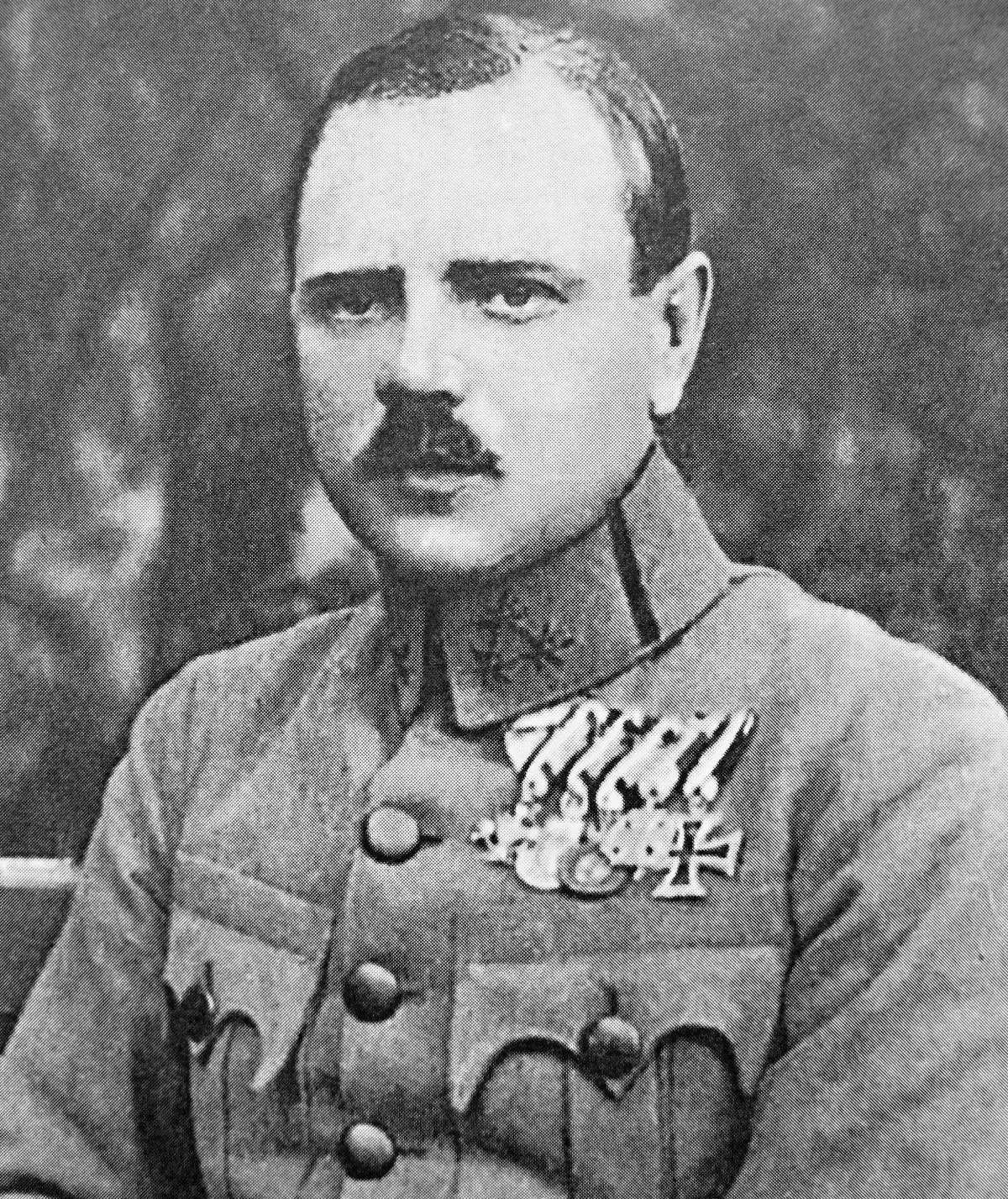 Kdo je Bretschneider?