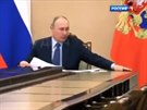 Putin chytil padající tuku