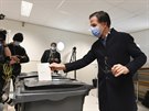 Nizozemské parlamentní volby jsou tentokrát výjimen tídenní kvli pandemii...