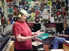 Souasná výroba gramofonových desek ve spolenosti GZ Media v Lodnici u...