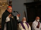 V jezuitsk�m kostele Nanebevzet� Panny Marie se konalo rozlou�en� s far��em...