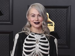 Phoebe Bridgersová na cenách Grammy (Los Angeles, 14. bezna 2021)