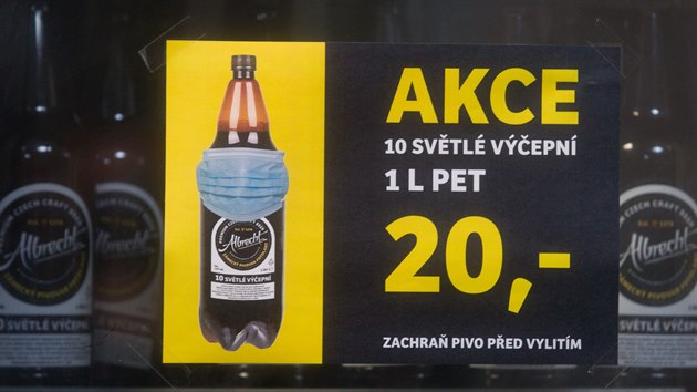 Pivovar prodával litr piva v PET lahvi za dvacet korun