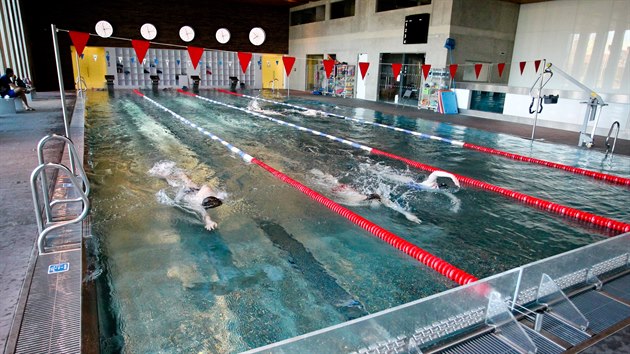 Centrum Baluo Fakulty tělesné kultury Univerzity Palackého má 25metrový bazén,...