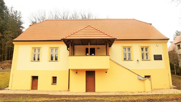 Rodný dům Václava Brožíka u Třemošné na Plzeňsku
