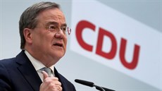 Pedseda CDU Armin Laschet reaguje na neúspch strany v zemských volbách v...