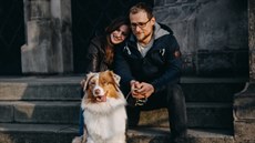 Tereza Marková s manelem a psem