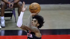 Kevin Porter Jr. z Houstonu pálí na ko Golden State.