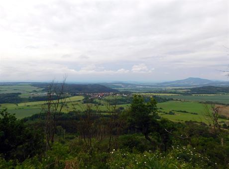 Idylu a ráz krajiny u Blíevedel me naruit frekventovaná silnice. Na snímku...