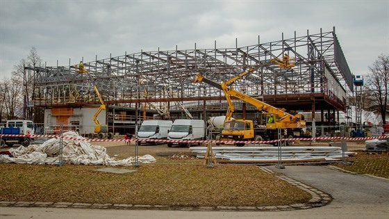 Na českobudějovickém výstavišti pokračují práce na rekonstrukci pavilonu Z.