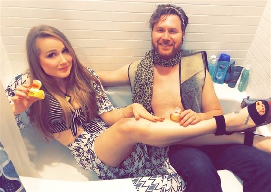 Caroline Rose Giuliani podporuje polyamorii, tedy více milostných vztah�...