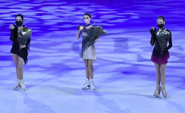 Zvláštní finále, souboj generací a zlatá Ščerbakovová. Březinová si pohoršila