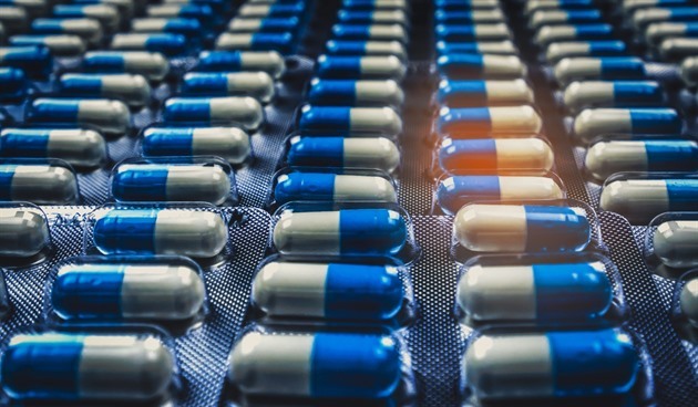 Do lékáren míří sto tisíc balení antibiotik, dorazí do konce týdne