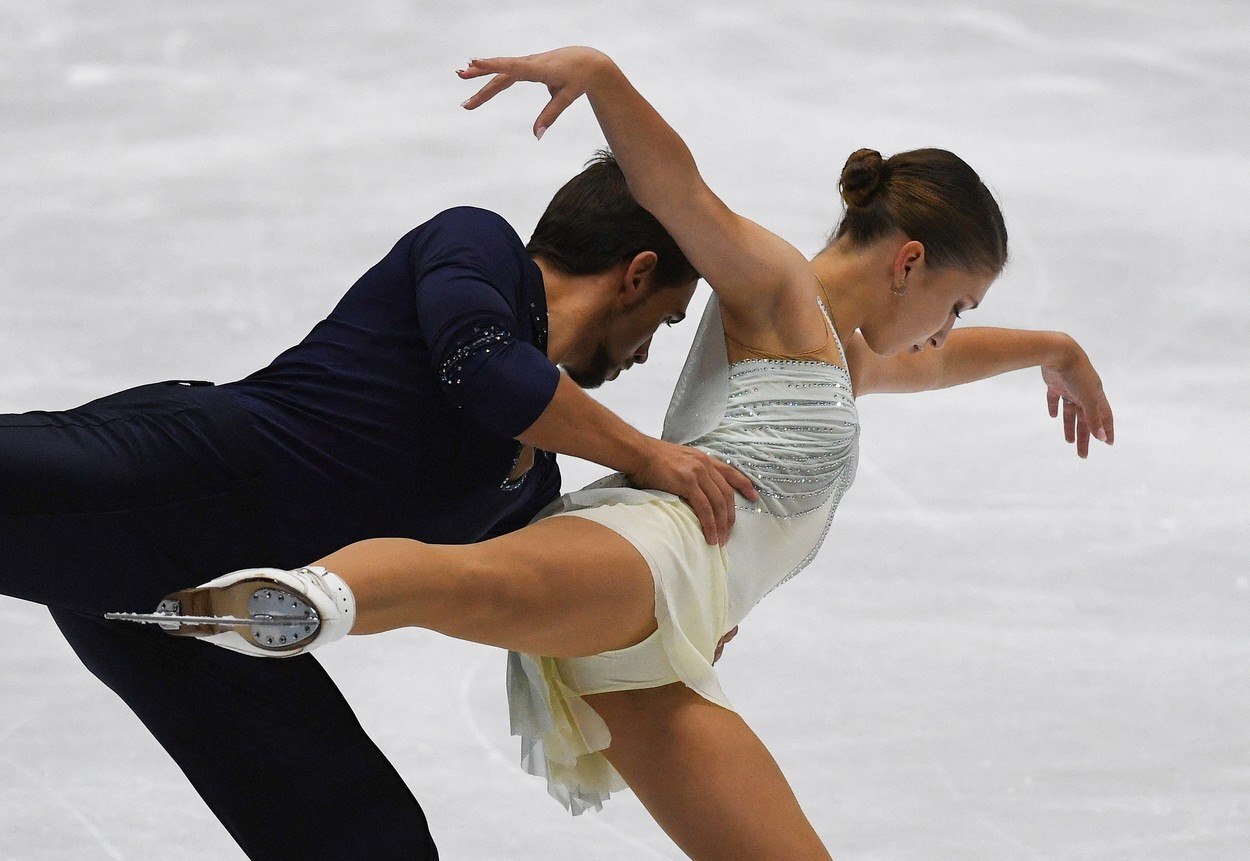 Ruska Zukova Se Uci Cesky A Zada O Obcanstvi S Bidarem Brusli O Olympiadu Idnes Cz