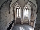 Zmek Strun - interir hradn kaple pohledem z galerie