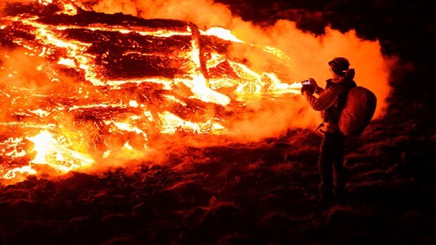 Na Islandu pobl Reykjavku vybuchl vulkn Fagradalsfjall. (20. bezna 2021)