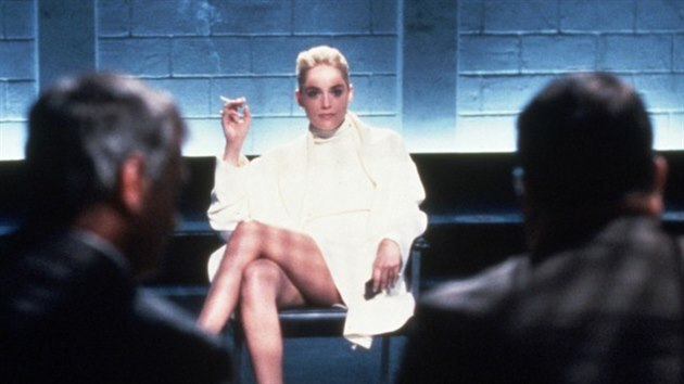 Sharon Stone ve filmu Základní instinkt (1992)