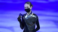 Alexandra Trusovová si uívá bronzovou medaili.