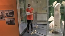 Lidé ze Slezského zemského muzea v Opav pracují na výrazné promn stálé...