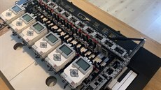 Robot RHPv2 muzikant