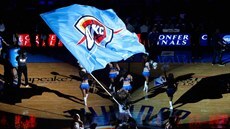 Vlajku Oklahoma City Thunder by v letech ptch mli pozvednout nov...