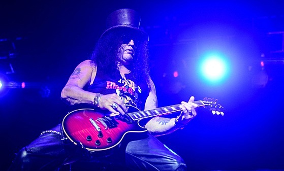 Slavný kytarista Slash zahraje 18. dubna v brnnské Winning Group Aren, v esku vystoupí po pti letech.
