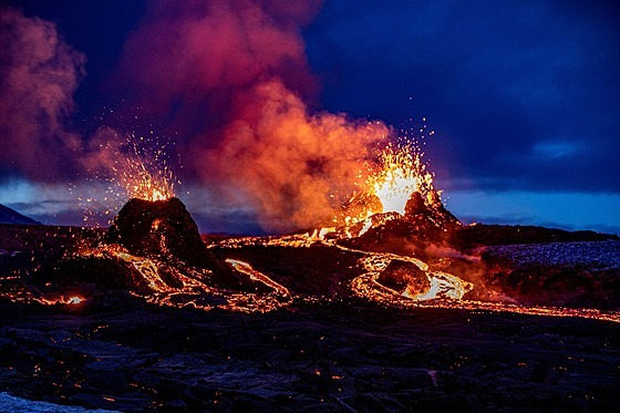Erupce islandské sopky Fagradalsfjal (5. dubna 2021)