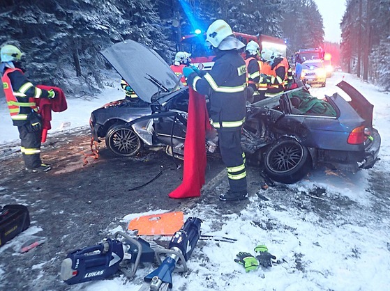 Pi nehod zemel pasaér cestující v BMW.