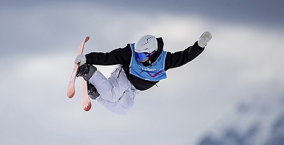 Český lyžař Matěj Švancer vyhrál v Lausanne soutěž v Big Airu.