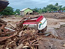 Silný dé a následné záplavy zasáhly východní Flores, provincii Nusa Tenggara...