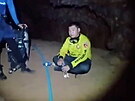 Potápi, kteí ze zatopené jeskyn zachránili budhistického mnicha. (7. dubna...
