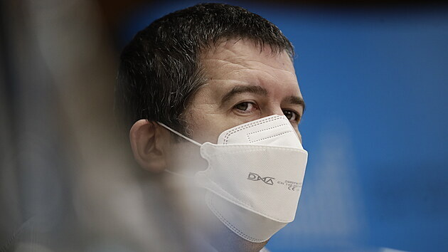 Jan Ham��ek na jedn�n� ministerstva vnitra. (8. dubna 2021)