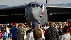 Premiéra ikonického amerického bombardéru B-52H Stratofortress na Dnech NATO v...