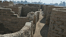Archeologové v Egypt� objevili zcela zapomenuté st�edov�ké m�sto nedaleko...