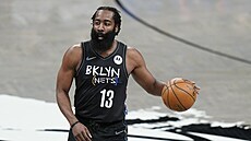 James Harden ídí hru Brooklynu.