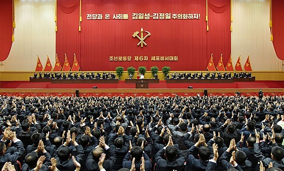 Severokorejský vůdce Kim Čong-un na sjezdu Korejské strany práce vyzval občany,...