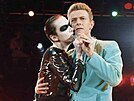 David Bowie s Annie Lennoxová na koncert The Freddie Mercury Tribute