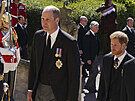 Princové William a Harry na pohbu svého ddeka, prince Philipa (17. dubna...