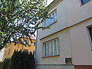 V tomto dom v Kromi se v roce 1944 narodil psnik a bsnk Karel Kryl.