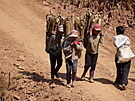 Dlba práce ve vesnici v Phongsali
