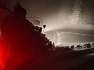Fotografie horských záchraná ze tvrtení záchranné akce v Beskydech....