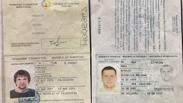 Pasy s falešnými jmény, se kterými se v Česku prokazovali v roce 2014 agenti ruské vojenské rozvědky GRU, kteří se ve skutečnosti jmenují Anatolij Čepiga a Alexandr Miškin.