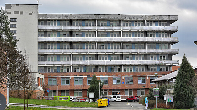 Budova interny v Krajské nemocnici Tomáše Bati ve Zlíně (duben 2021).