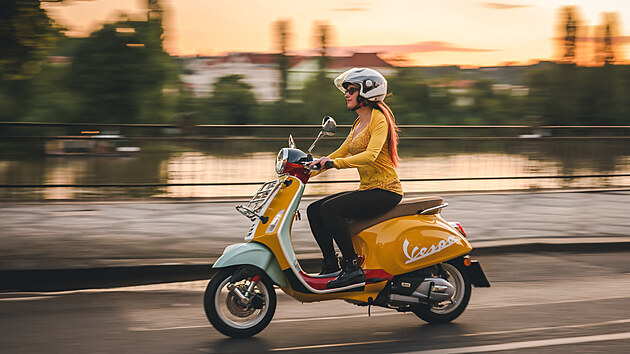 Ne zanete vaeho novho milka podn projdt, volte prvn stovky kilometr klidnou jzdu. Na sktr si potebujete zvyknout, motor, brzdy i pneumatiky se potebuj zajet.