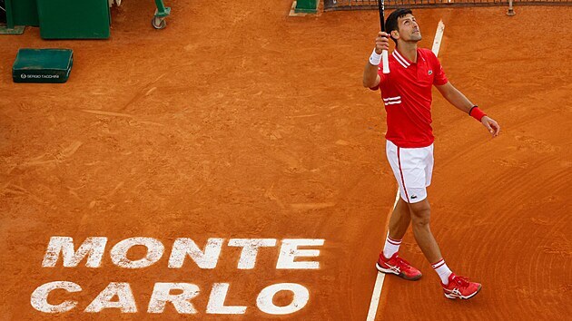 Novak Djokovi se na turnaji v Monte Carlu raduje z vhry.